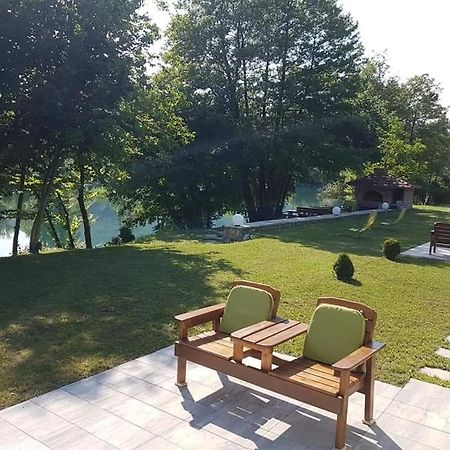 Holiday Home Green Coast Bosanska Krupa Bagian luar foto