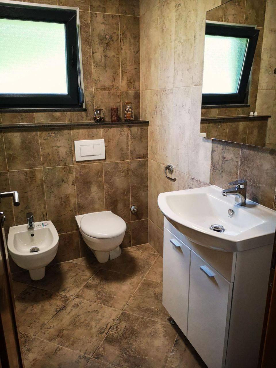 Holiday Home Green Coast Bosanska Krupa Bagian luar foto