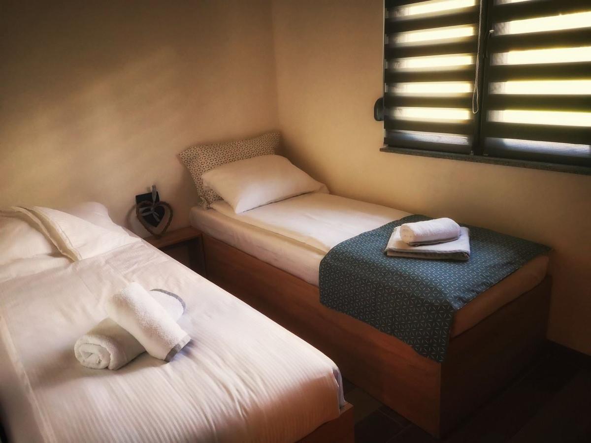 Holiday Home Green Coast Bosanska Krupa Bagian luar foto